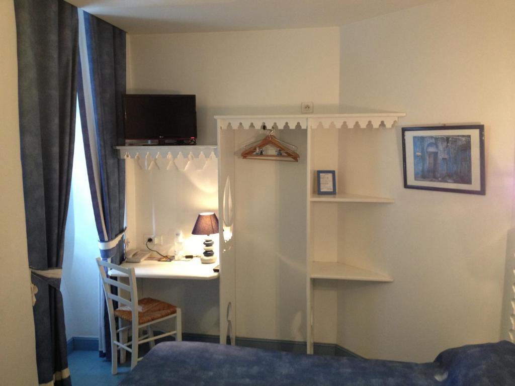 Hotel L'Astrolabe Oloron-Sainte-Marie Bilik gambar