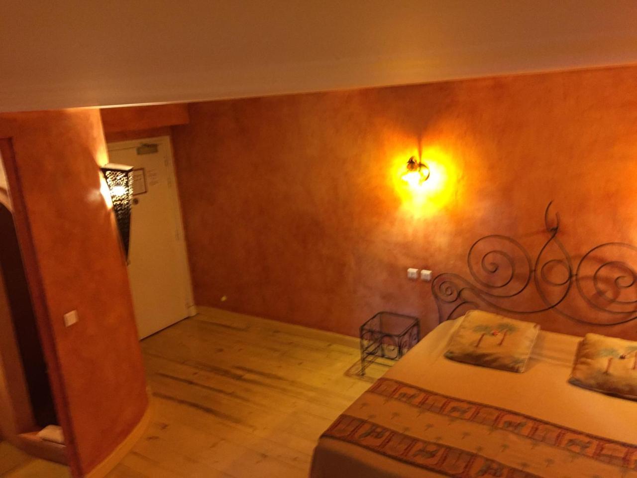 Hotel L'Astrolabe Oloron-Sainte-Marie Luaran gambar