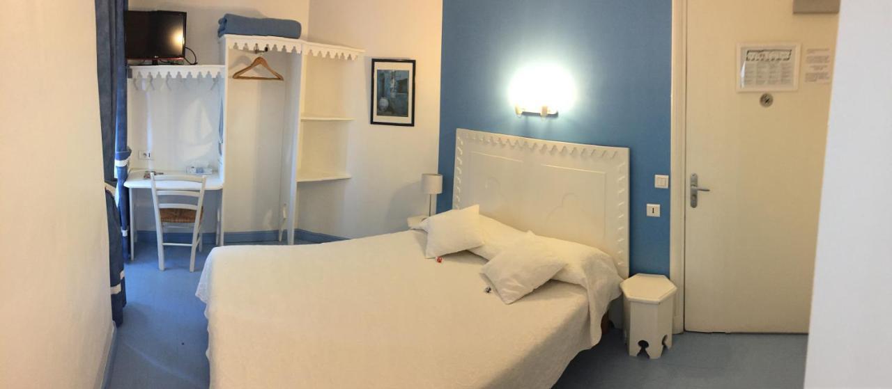 Hotel L'Astrolabe Oloron-Sainte-Marie Luaran gambar